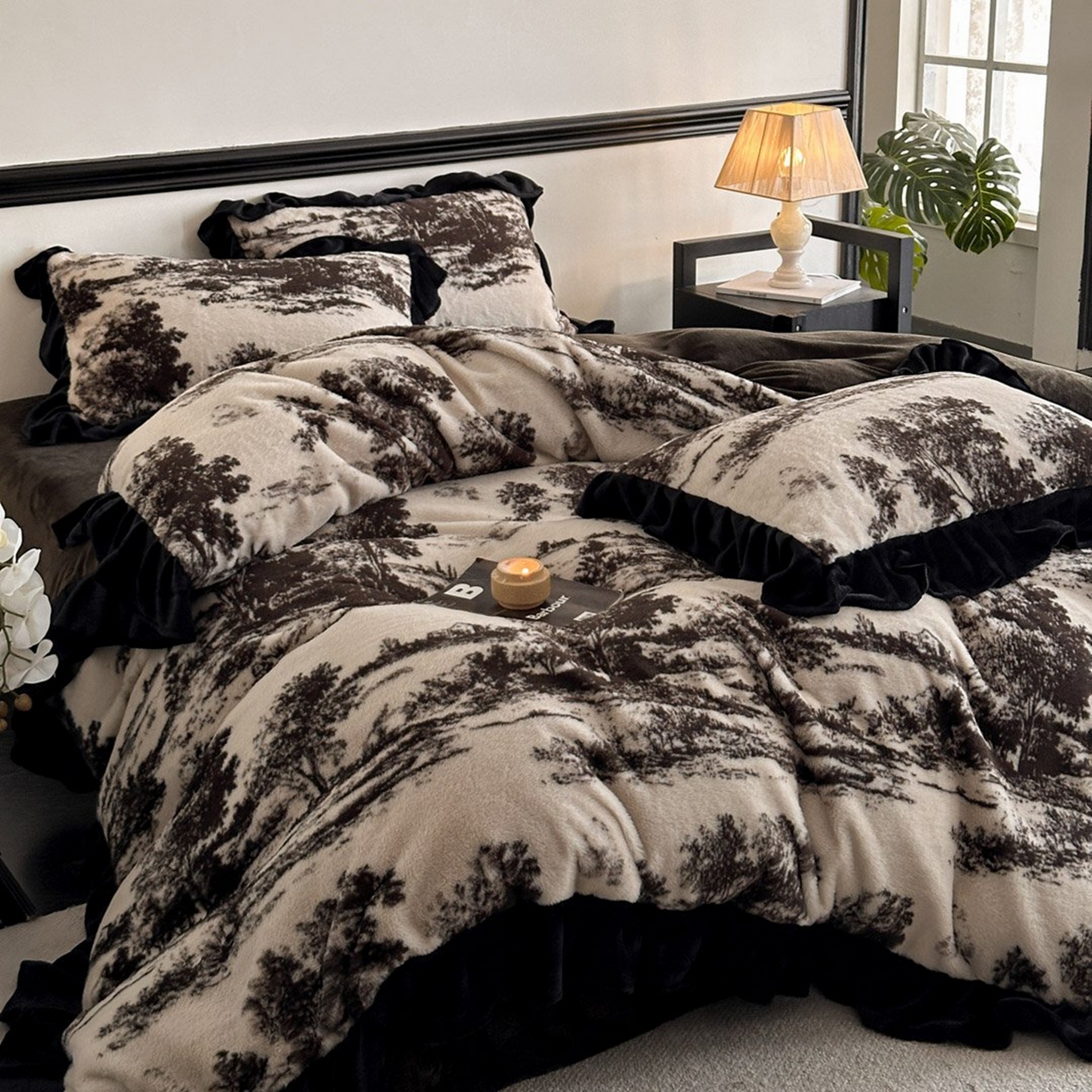 91家纺网 家纺一手货源 找家纺 （总）子曰 2025新款A类法式小香风黑边款兔绒牛奶绒四件套