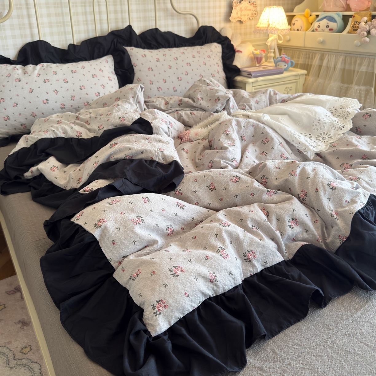 91家纺网 家纺一手货源 找家纺 （总）优卡迪家纺馆 2025新款皱皱棉双层纱黑花边四件套