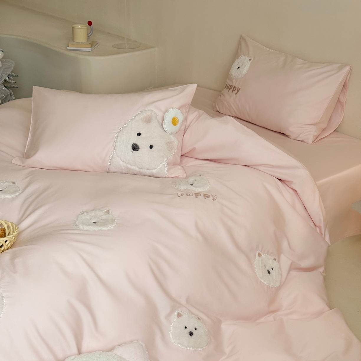 91家纺网 家纺一手货源 找家纺 （总）鹿班家居 2025年新款秋冬款100S全棉纯棉磨毛贴布绣系列四件套-奶油大白（标准会员-20元）