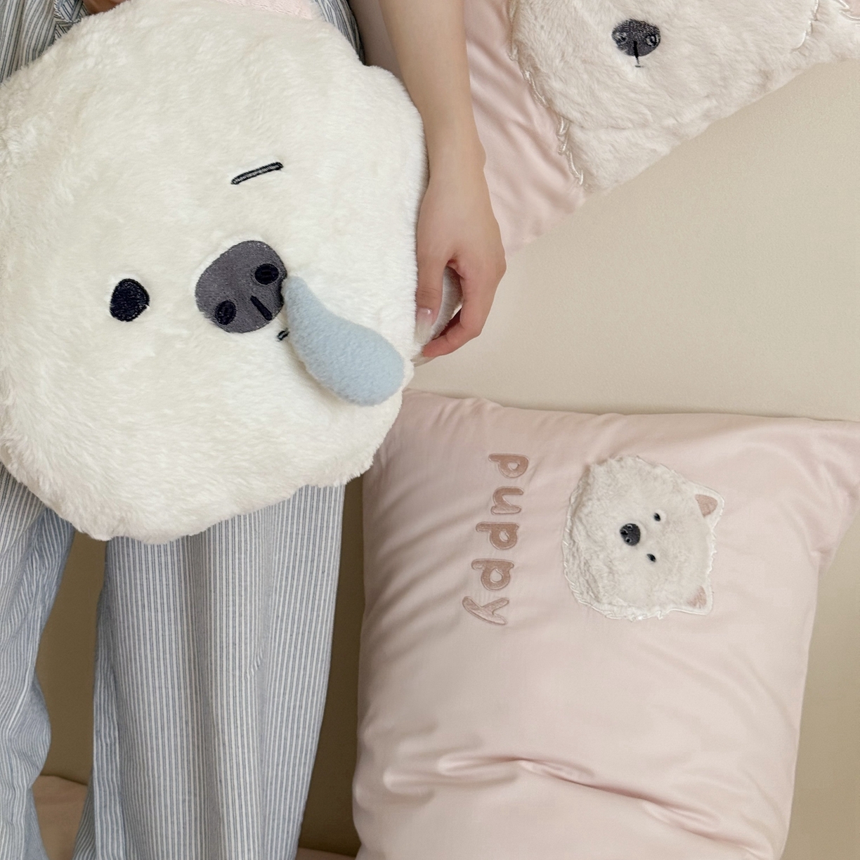 91家纺网 家纺一手货源 找家纺 （总）鹿班家居 2025年新款秋冬款100S全棉纯棉磨毛贴布绣系列四件套-奶油大白（标准会员-20元）