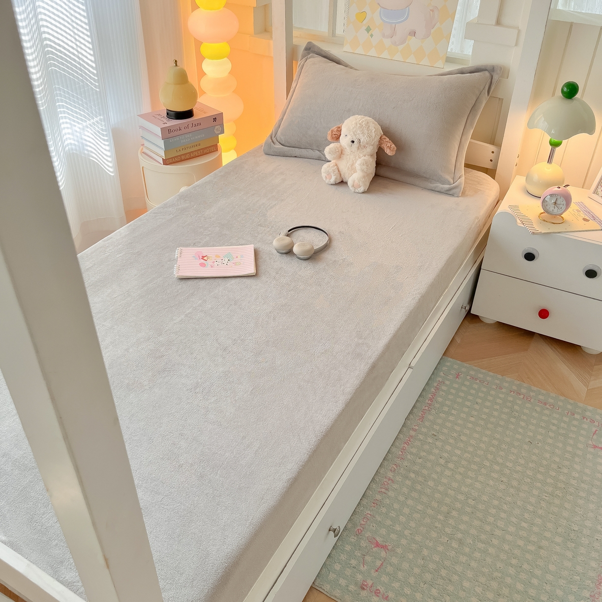 91家纺网 家纺一手货源 找家纺 多乐家纺 2025新款高克重牛奶绒学生床床笠 绒-绅士灰