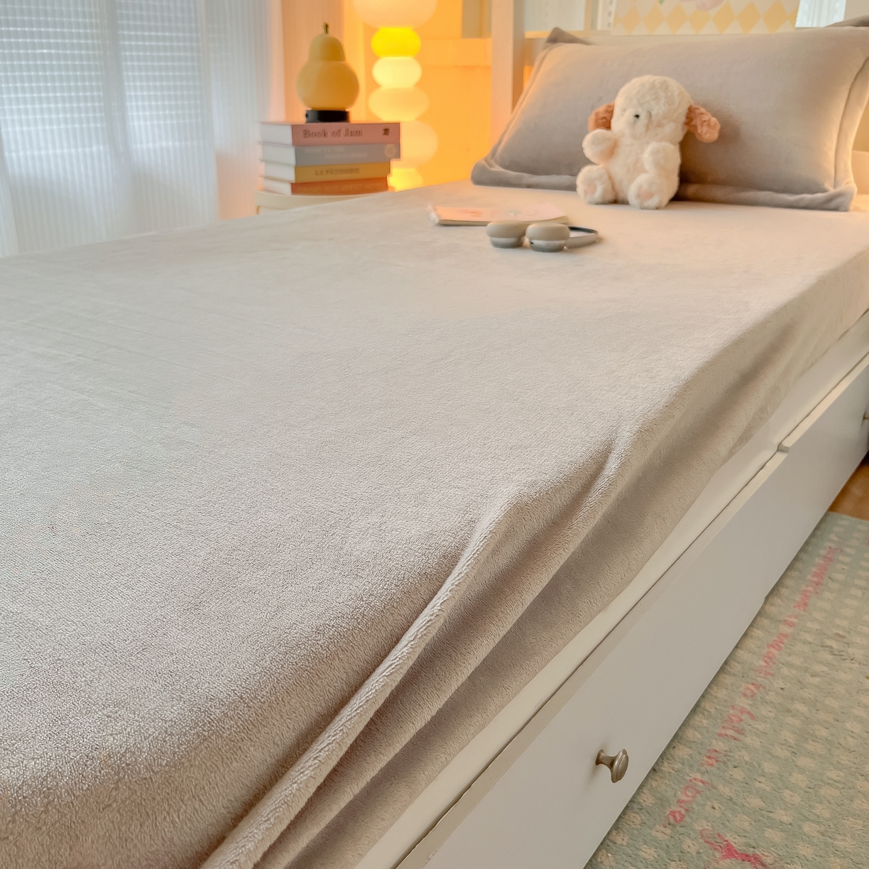 91家纺网 家纺一手货源 找家纺 多乐家纺 2025新款高克重牛奶绒学生床床笠 绒-绅士灰