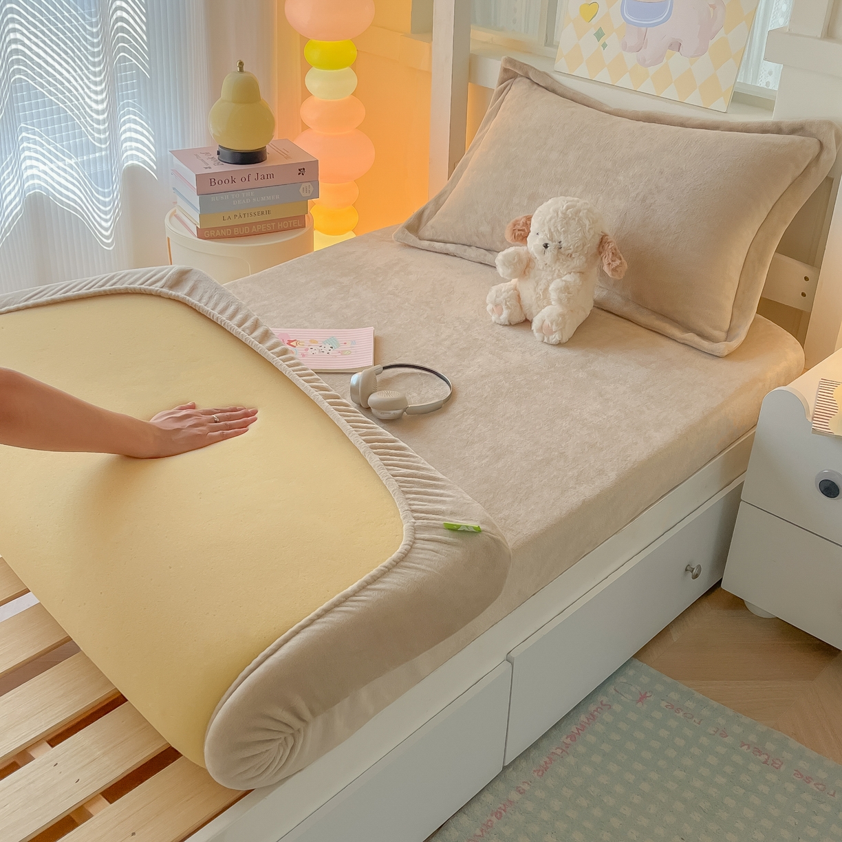 91家纺网 家纺一手货源 找家纺 多乐家纺 2025新款高克重牛奶绒学生床床笠 绒-卡其