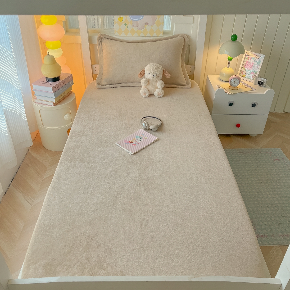 91家纺网 家纺一手货源 找家纺 多乐家纺 2025新款高克重牛奶绒学生床床笠 绒-卡其