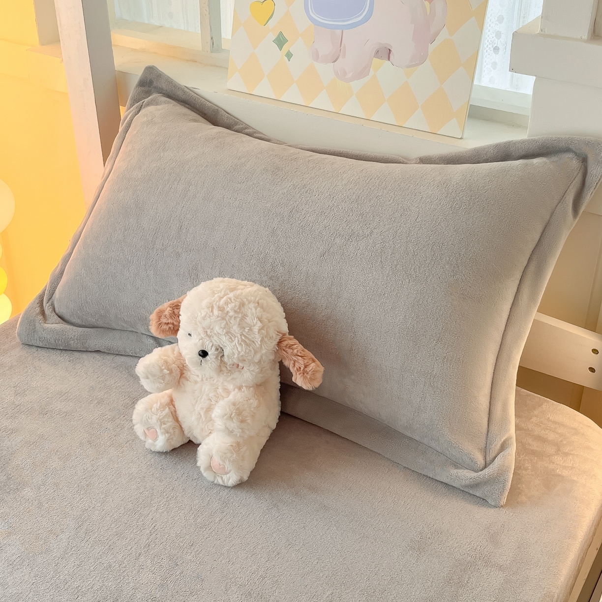 91家纺网 家纺一手货源 找家纺 多乐家纺 2025新款高克重牛奶绒学生床床笠 绒-绅士灰