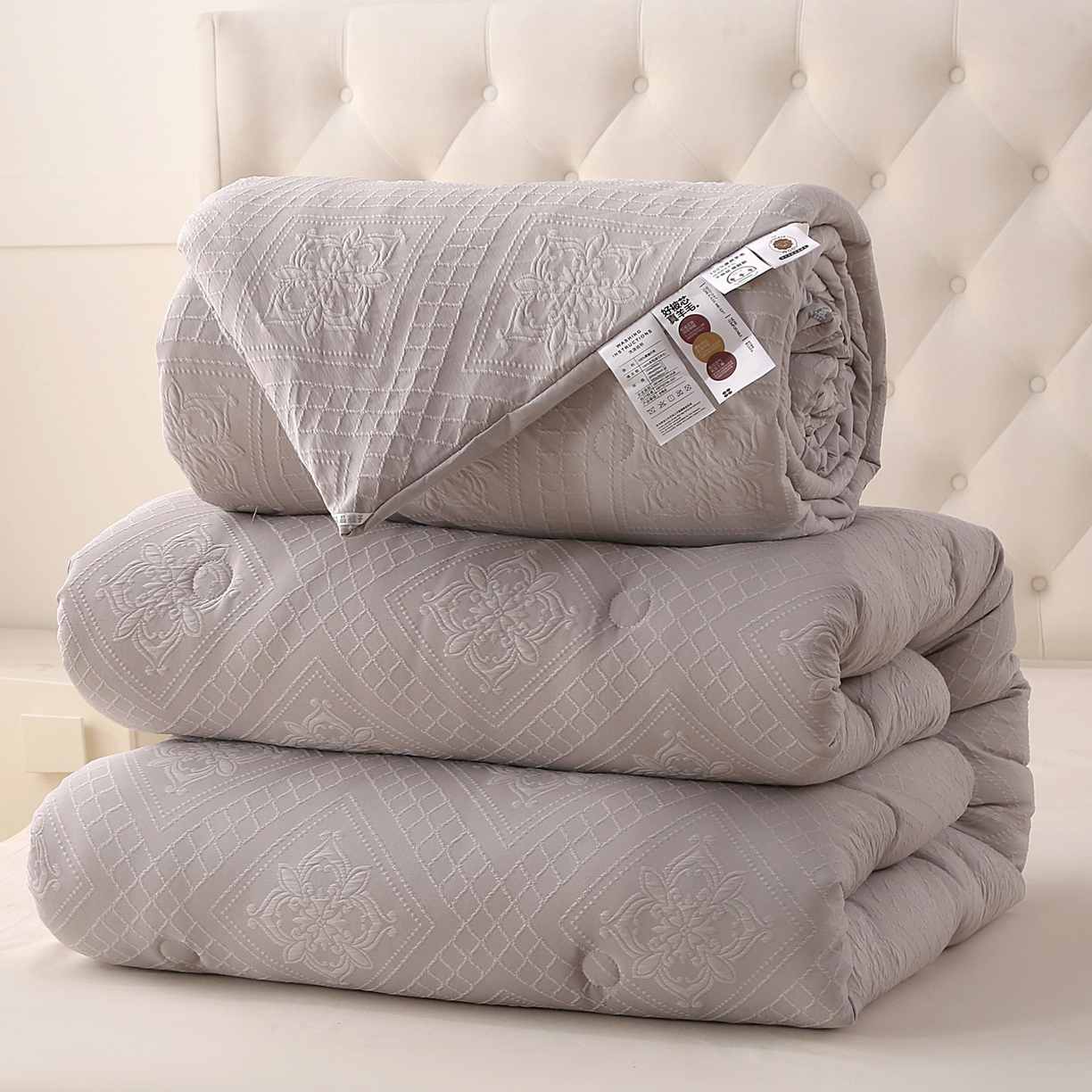 91家纺网 家纺一手货源 找家纺 首爱家纺 2025新款A类针织提花进口羊毛子母被被子被芯 针织提花-浅灰