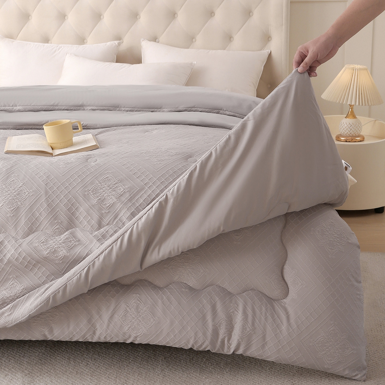 91家纺网 家纺一手货源 找家纺 首爱家纺 2025新款A类针织提花进口羊毛子母被被子被芯 针织提花-浅灰