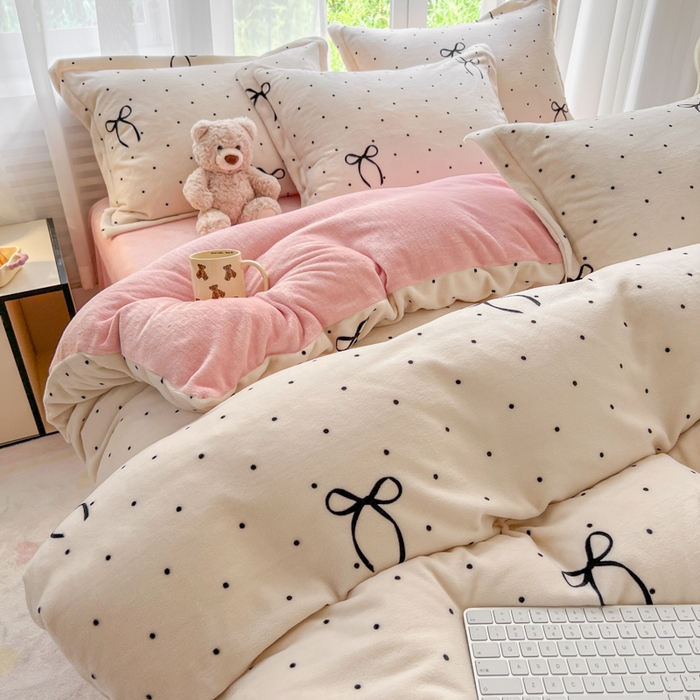 91家纺网 家纺一手货源 找家纺 （总）妖妖家纺 2025新款高克重200克牛奶绒印花四件套