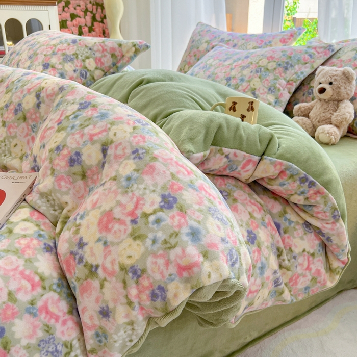 91家纺网 家纺一手货源 找家纺 （总）妖妖家纺 2025新款高克重200克牛奶绒印花四件套