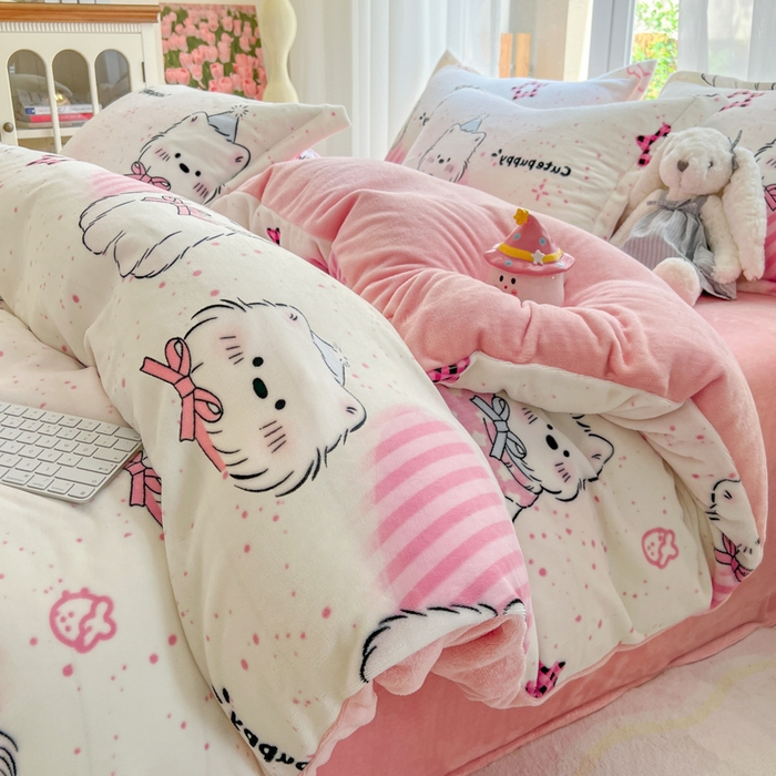 91家纺网 家纺一手货源 找家纺 （总）妖妖家纺 2025新款高克重200克牛奶绒印花四件套