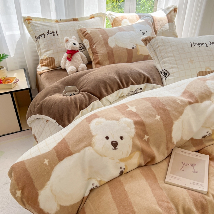 91家纺网 家纺一手货源 找家纺 妖妖家纺 2025新款高克重200克牛奶绒印花四件套 汪星软绒窝