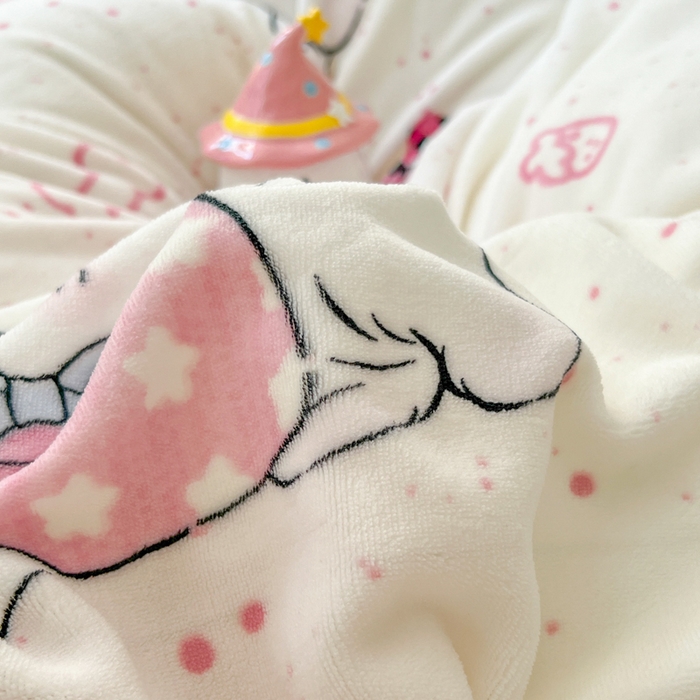 91家纺网 家纺一手货源 找家纺 妖妖家纺 2025新款高克重200克牛奶绒印花四件套 心尖萌汪