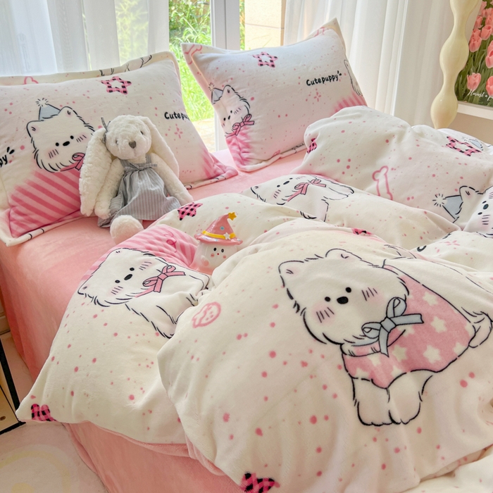 91家纺网 家纺一手货源 找家纺 妖妖家纺 2025新款高克重200克牛奶绒印花四件套 心尖萌汪