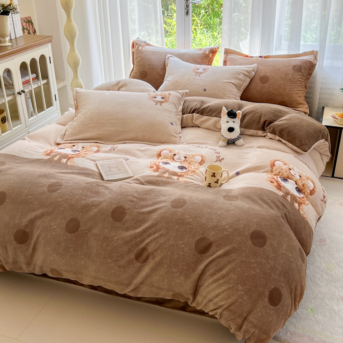 91家纺网 家纺一手货源 找家纺 妖妖家纺 2025新款高克重200克牛奶绒印花四件套 元气萌宝