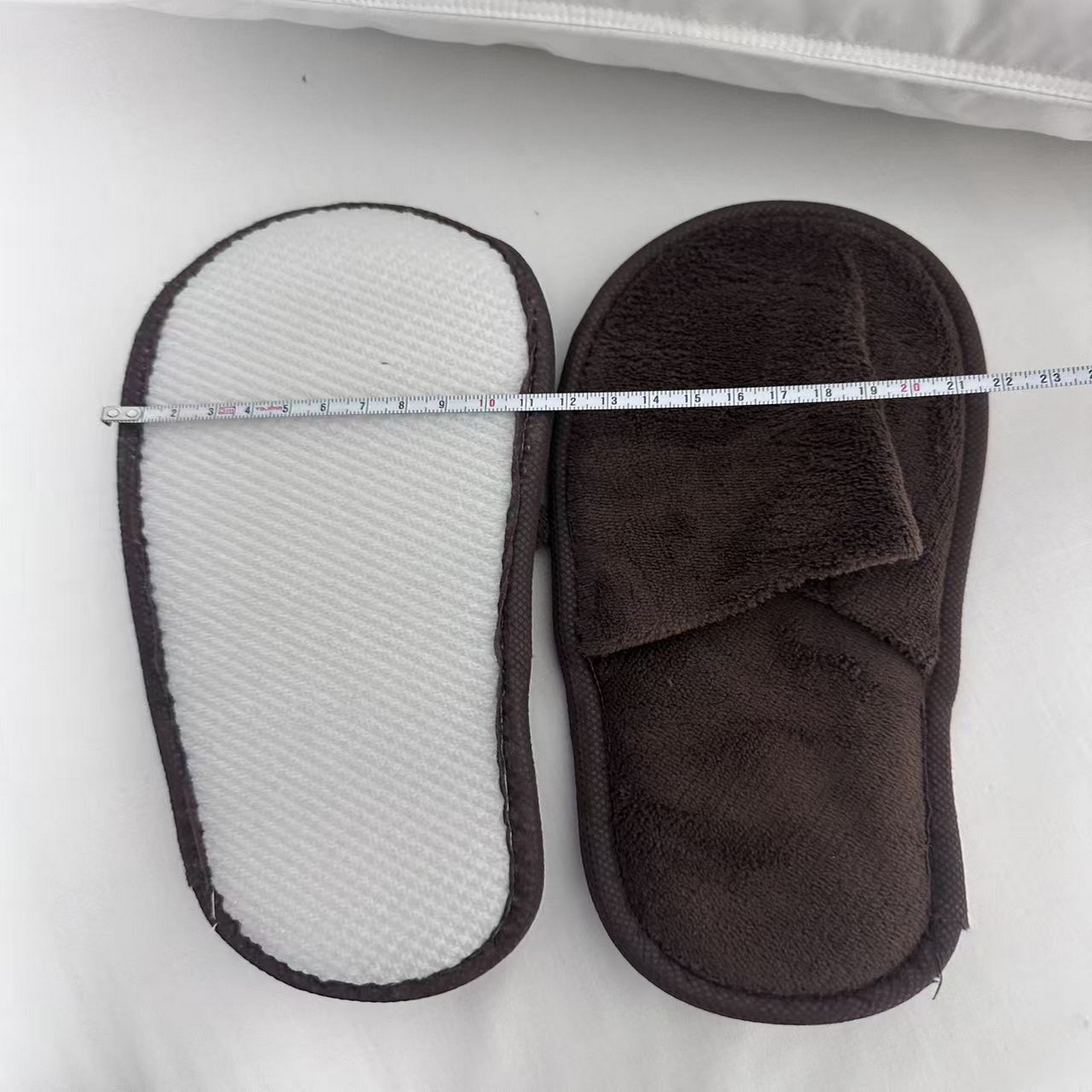 91家纺网 家纺一手货源 找家纺 安力森/诚臻酒店用品 宜必思酒店同款拖鞋 宜必思 灰色-3000/箱 宜必思棕色-3000/箱 宜必思