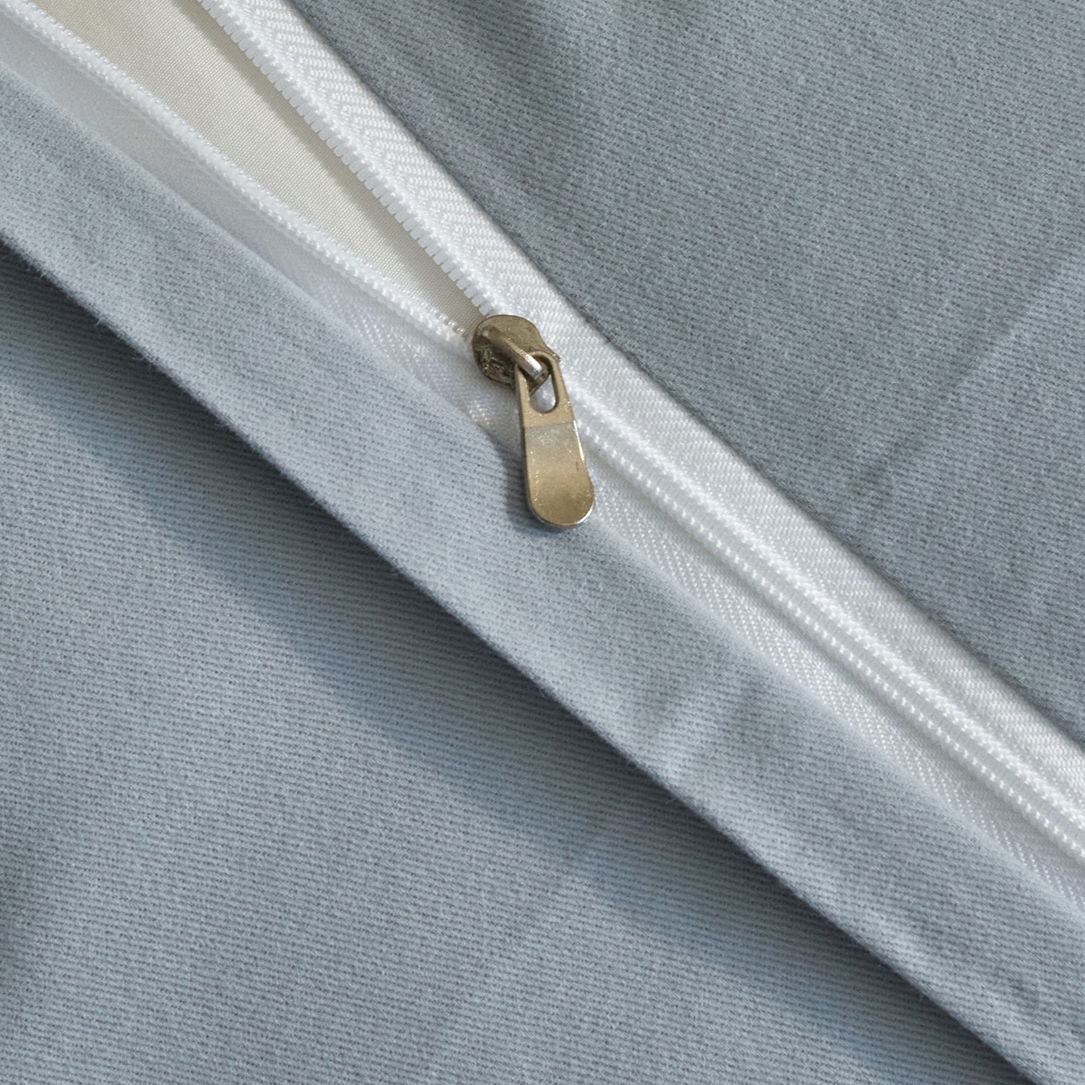 91家纺网 家纺一手货源 找家纺 慕晨 2025新款全棉纯棉磨毛轻奢数码印花直播热款四件套 艾伦-白