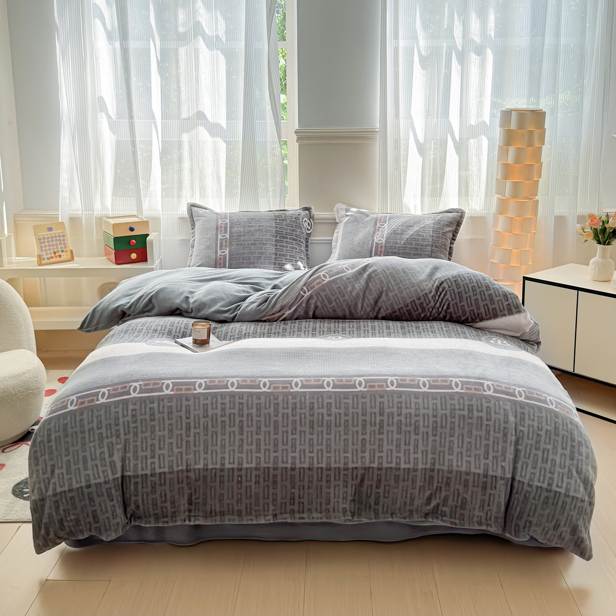 91家纺网 家纺一手货源 找家纺 绒裕家纺 2025秋冬新款230克8.5斤金貂绒牛奶绒四件套床单被套直播热款四件套 马吉拉