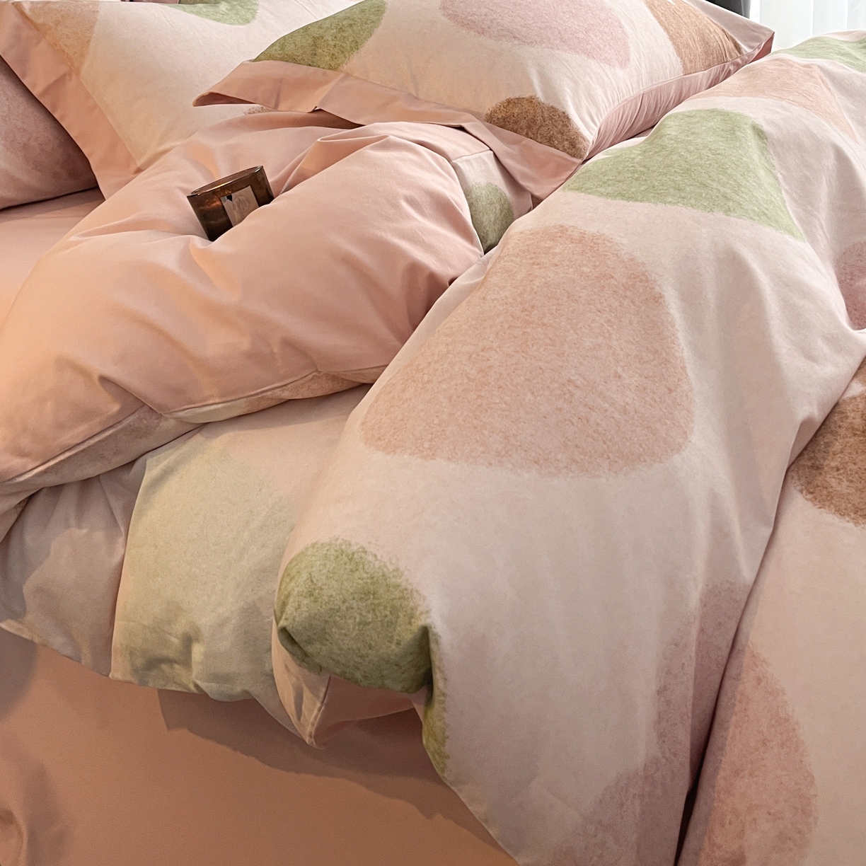 91家纺网 家纺一手货源 找家纺 慕晨 2025新款全棉纯棉磨毛轻奢数码印花直播热款四件套 爱你