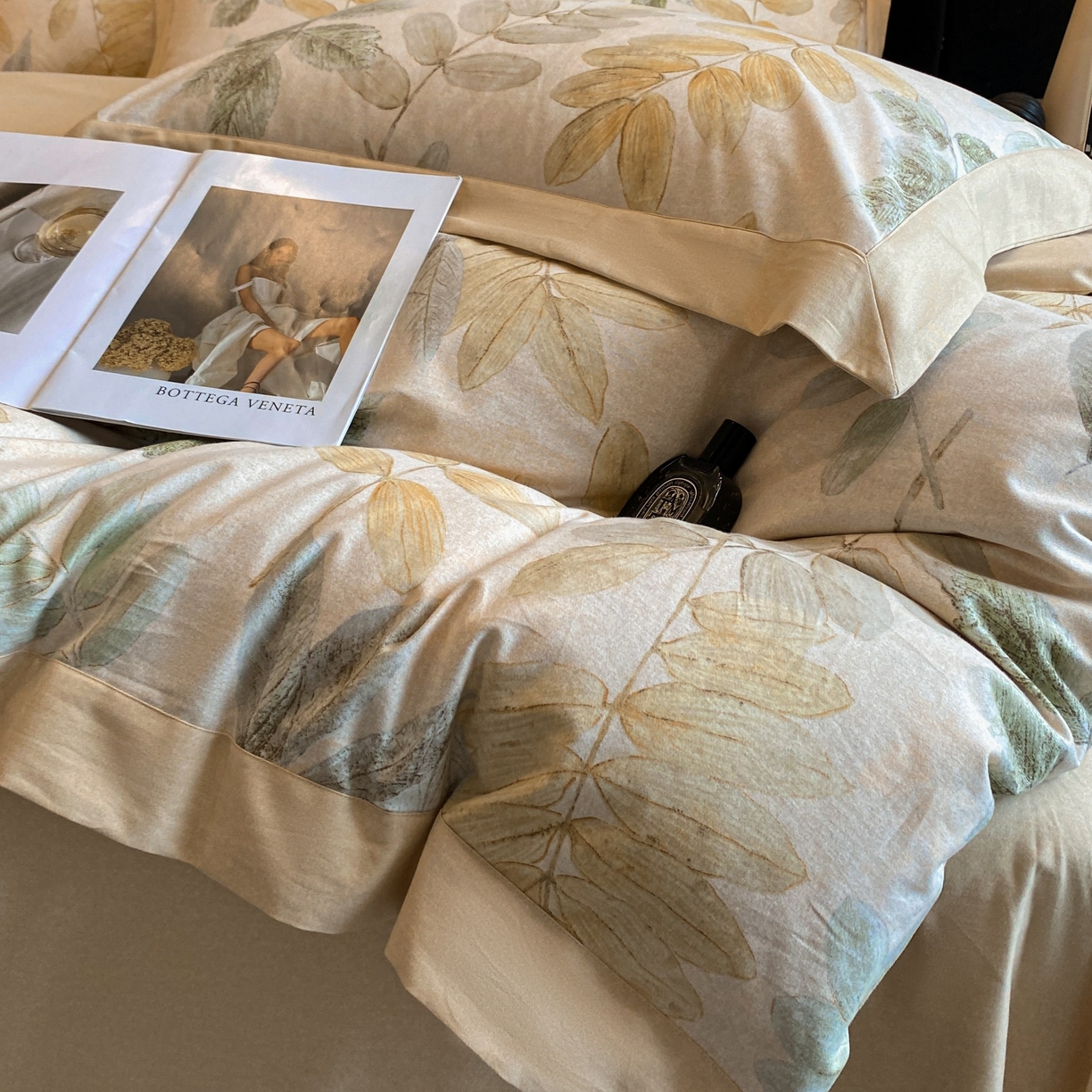 91家纺网 家纺一手货源 找家纺 慕晨 2025新款全棉纯棉磨毛轻奢数码印花直播热款四件套 春派