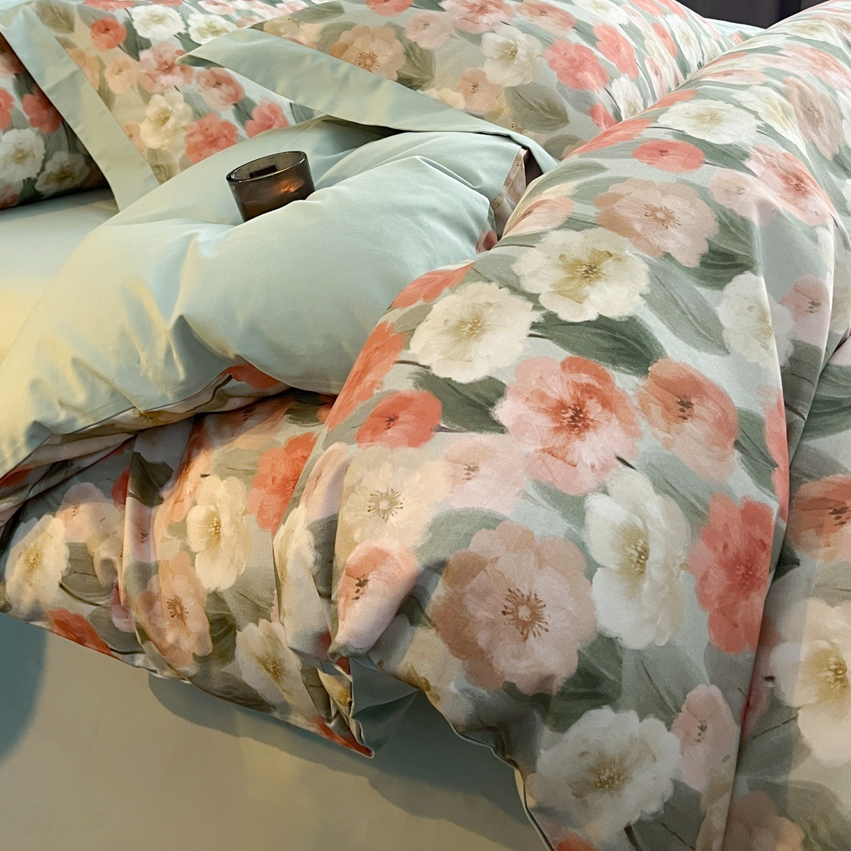 91家纺网 家纺一手货源 找家纺 慕晨 2025新款全棉纯棉磨毛轻奢数码印花直播热款四件套 朵唯