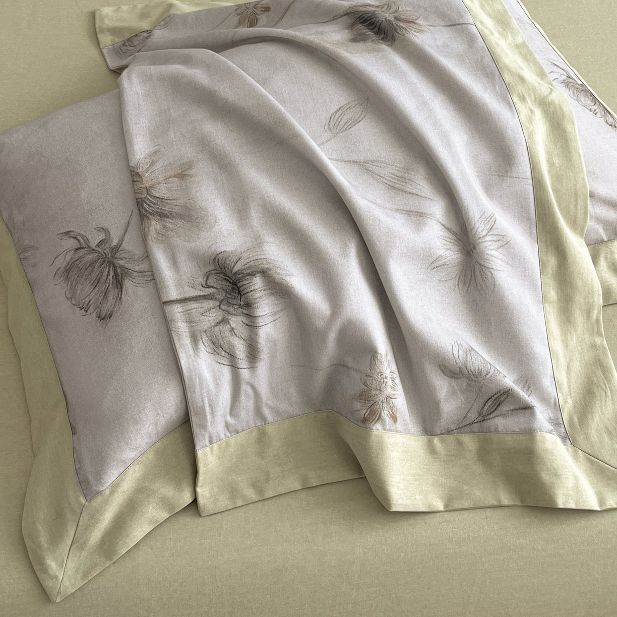 91家纺网 家纺一手货源 找家纺 慕晨 2025新款全棉纯棉磨毛轻奢数码印花直播热款四件套 婚秋集