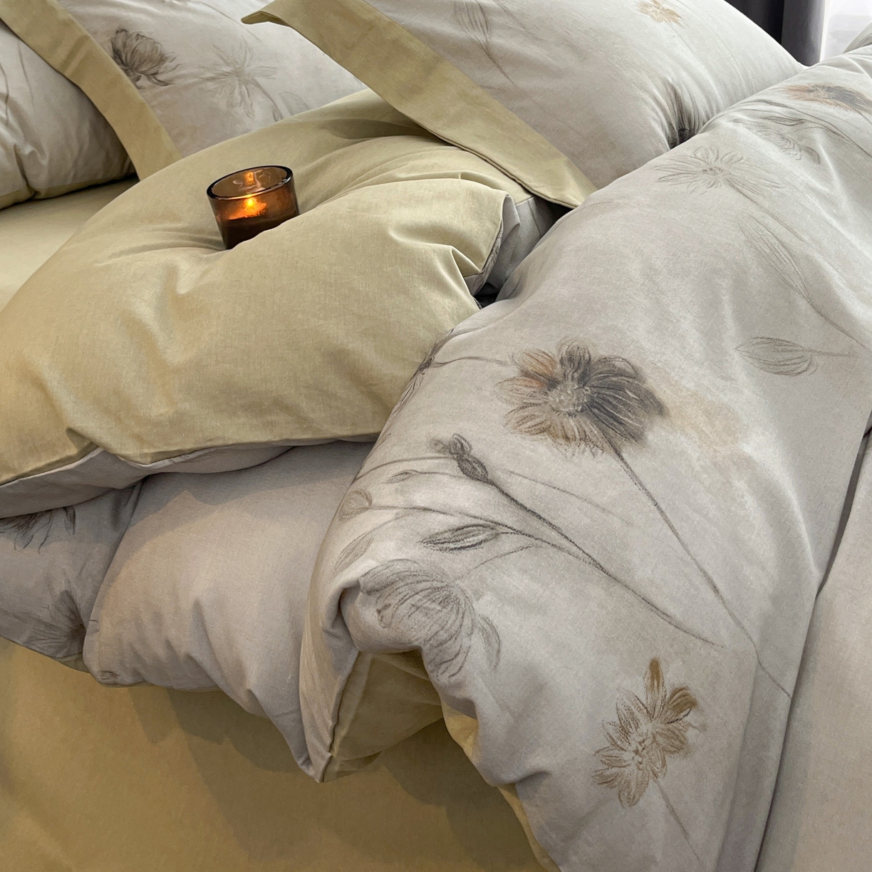 91家纺网 家纺一手货源 找家纺 慕晨 2025新款全棉纯棉磨毛轻奢数码印花直播热款四件套 婚秋集