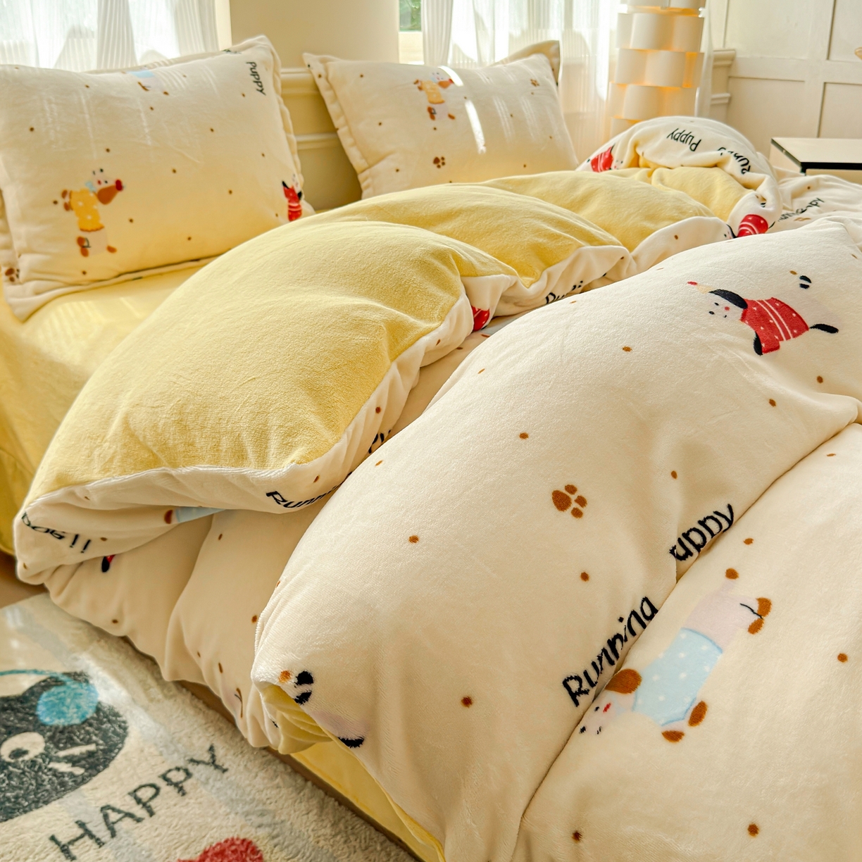 91家纺网 家纺一手货源 找家纺 绒裕家纺 2025秋冬新款230克8.5斤金貂绒牛奶绒四件套床单被套直播热款四件套 腊肠小狗