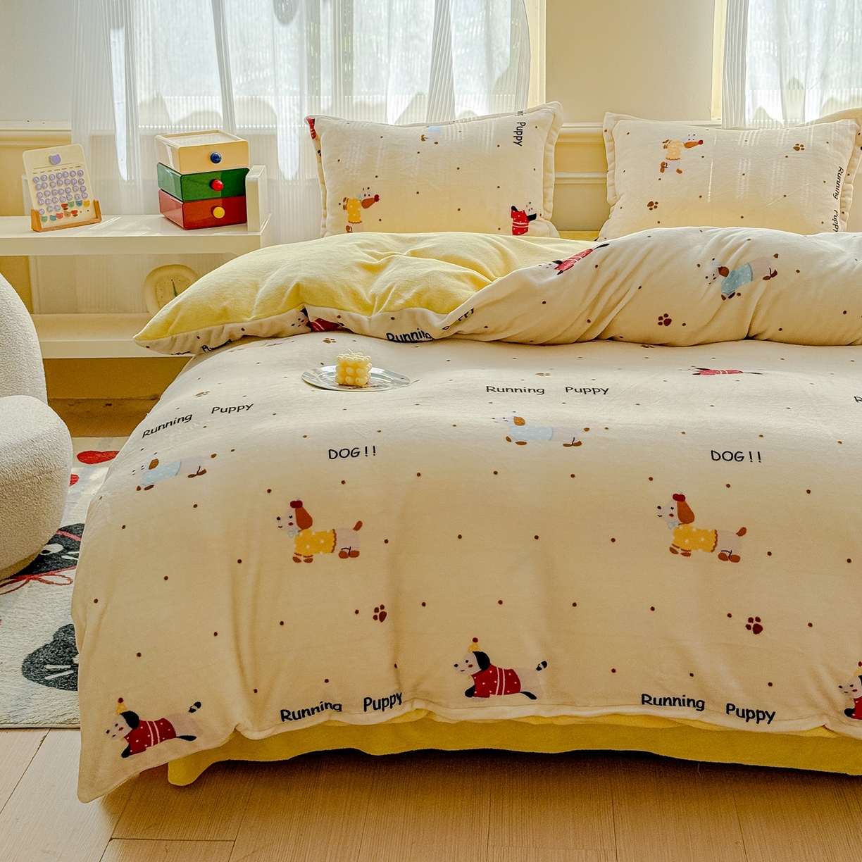 91家纺网 家纺一手货源 找家纺 绒裕家纺 2025秋冬新款230克8.5斤金貂绒牛奶绒四件套床单被套直播热款四件套 腊肠小狗