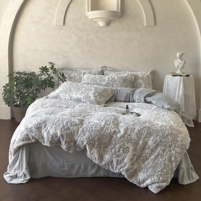 昊川家纺 2025新款3D立体兔毛雕花四件套 锦梦-灰