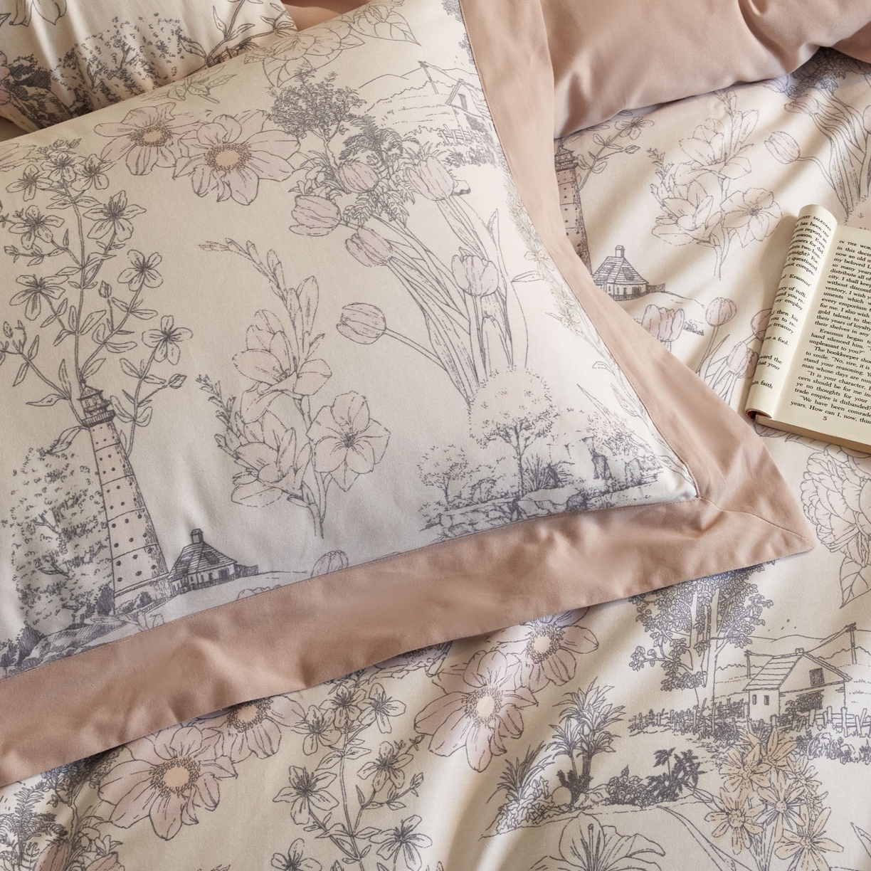 91家纺网 家纺一手货源 找家纺 慕晨 2025新款全棉纯棉磨毛轻奢数码印花直播热款四件套 美丽人生