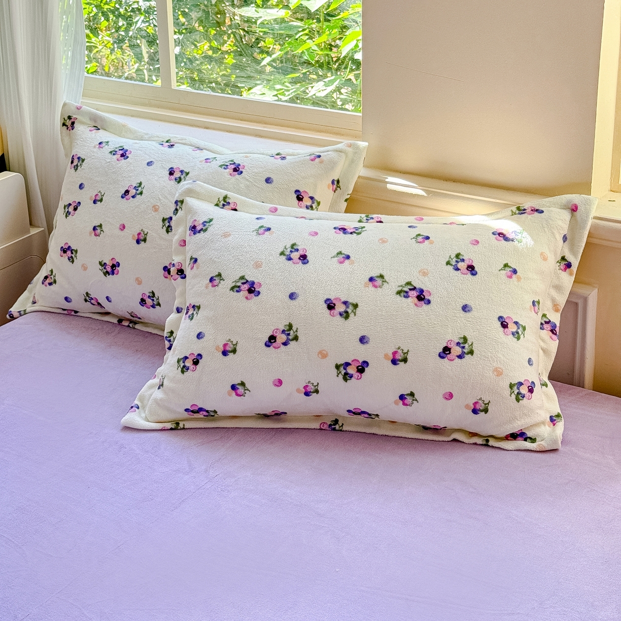 91家纺网 家纺一手货源 找家纺 绒裕家纺 2025秋冬新款230克8.5斤金貂绒牛奶绒四件套床单被套直播热款四件套 紫葡萄