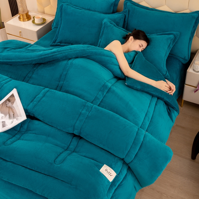 91家纺网 家纺一手货源 找家纺 （总）暖芯家纺 2025新款加厚保暖牛奶绒冬被