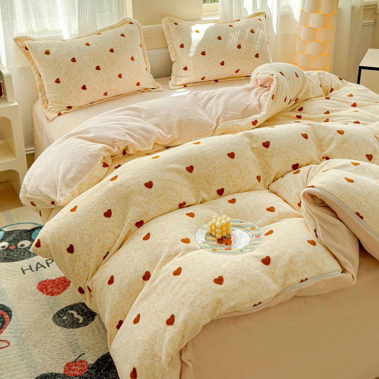 91家纺网 家纺一手货源 找家纺 绒裕家纺 2025秋冬新款230克8.5斤金貂绒牛奶绒四件套床单被套直播热款四件套 小欢喜