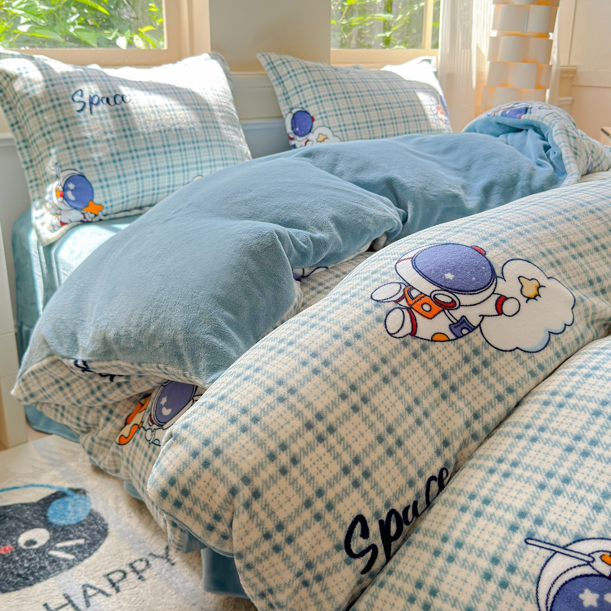 91家纺网 家纺一手货源 找家纺 绒裕家纺 2025秋冬新款230克8.5斤金貂绒牛奶绒四件套床单被套直播热款四件套 星际宇航