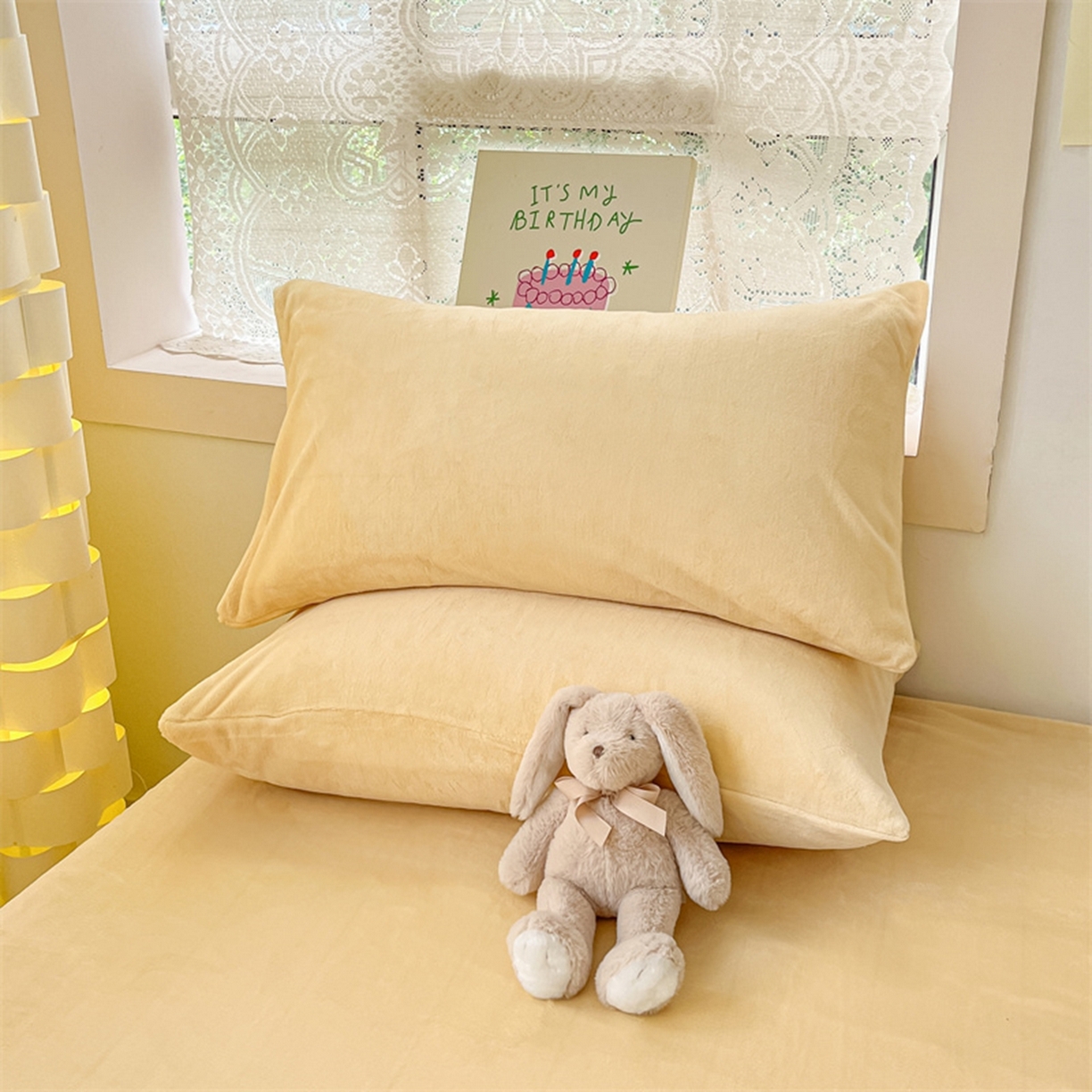 91家纺网 家纺一手货源 找家纺 绒裕家纺 2025秋冬新款230克8.5斤金貂绒牛奶绒四件套床单被套直播热款四件套 奶黄