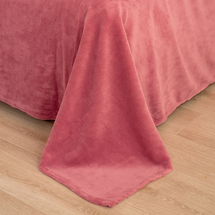 91家纺网 家纺一手货源 找家纺 暖芯家纺 2025新款加厚保暖牛奶绒冬被 豆沙