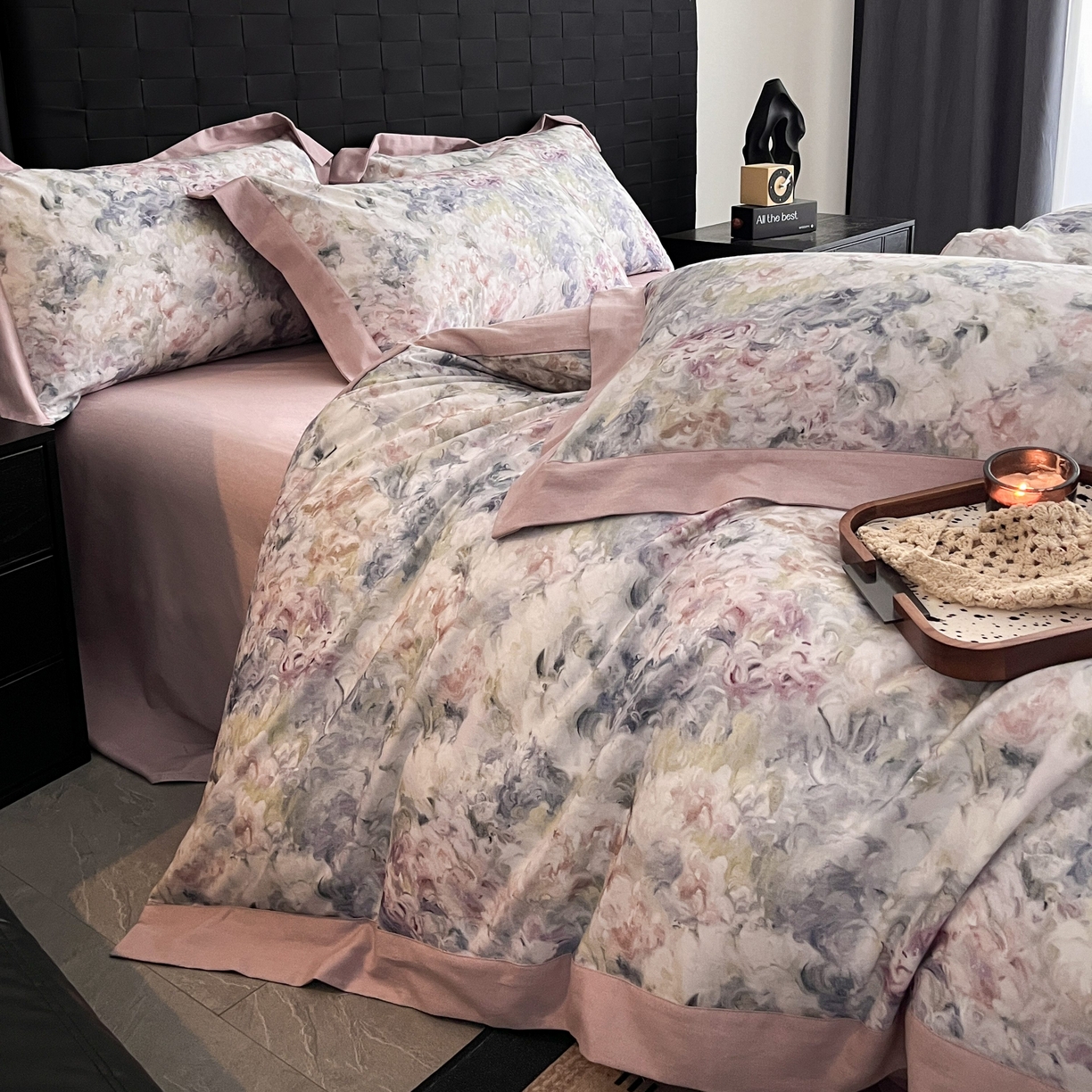 91家纺网 家纺一手货源 找家纺 慕晨 2025新款全棉纯棉磨毛轻奢数码印花直播热款四件套 蕊莳