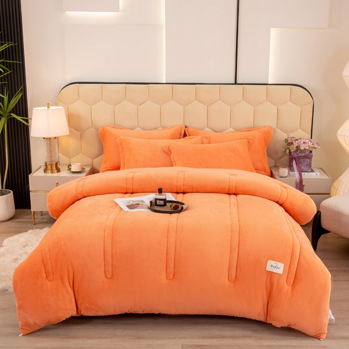 91家纺网 家纺一手货源 找家纺 暖芯家纺 2025新款加厚保暖牛奶绒冬被 橘色