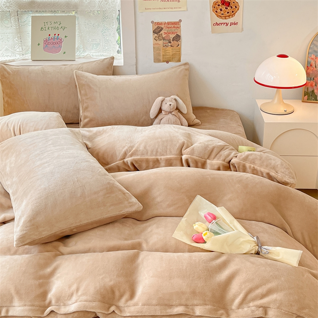 91家纺网 家纺一手货源 找家纺 绒裕家纺 2025秋冬新款230克8.5斤金貂绒牛奶绒四件套床单被套直播热款四件套 奶咖