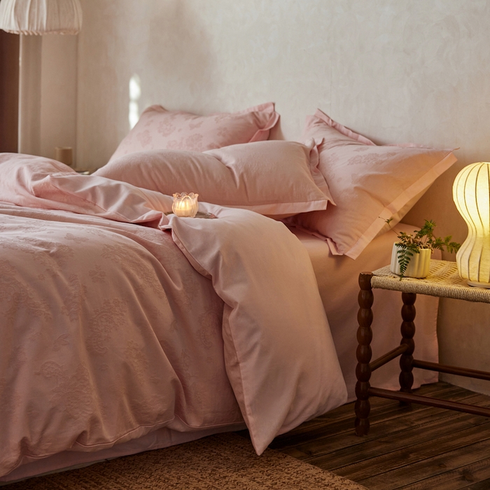 91家纺网 家纺一手货源 找家纺 （总）安莱生活 2025新款A类高定款新疆长绒棉提花拼角磨毛四件套-科罗拉