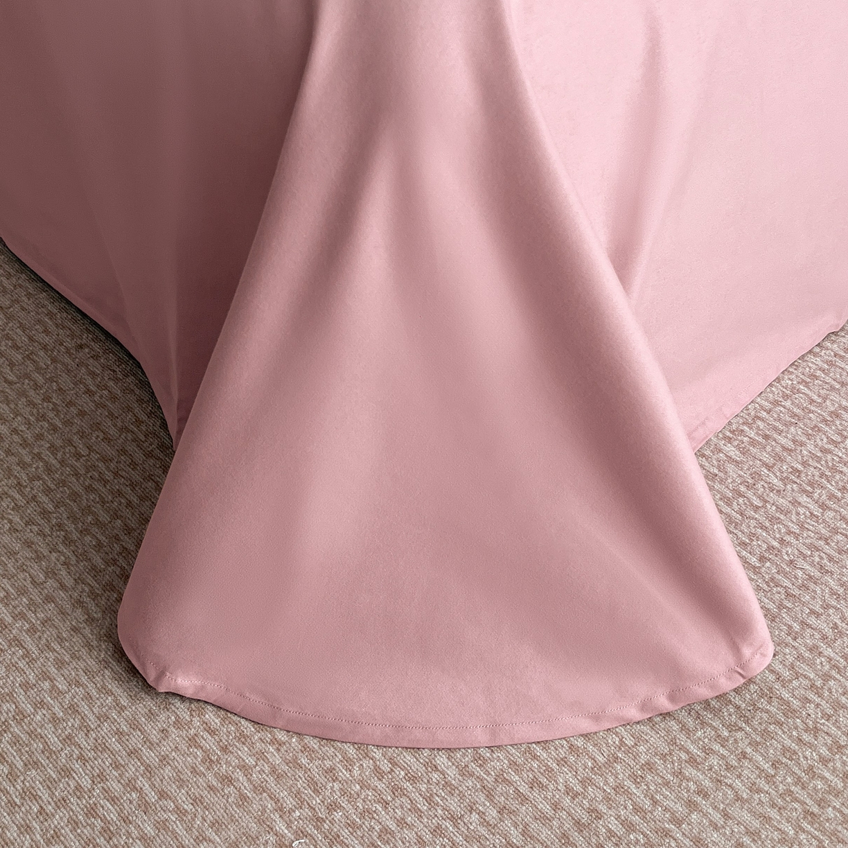 91家纺网 家纺一手货源 找家纺 慕晨 2025新款全棉纯棉磨毛轻奢数码印花直播热款四件套 随感