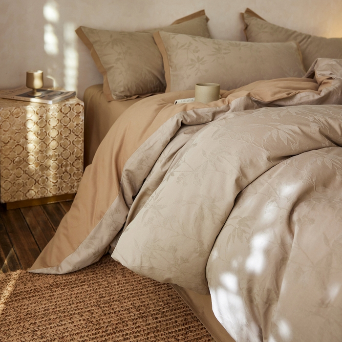 91家纺网 家纺一手货源 找家纺 安莱生活 2025新款A类高定款新疆长绒棉提花拼角磨毛四件套-科罗拉 科罗拉-光巢