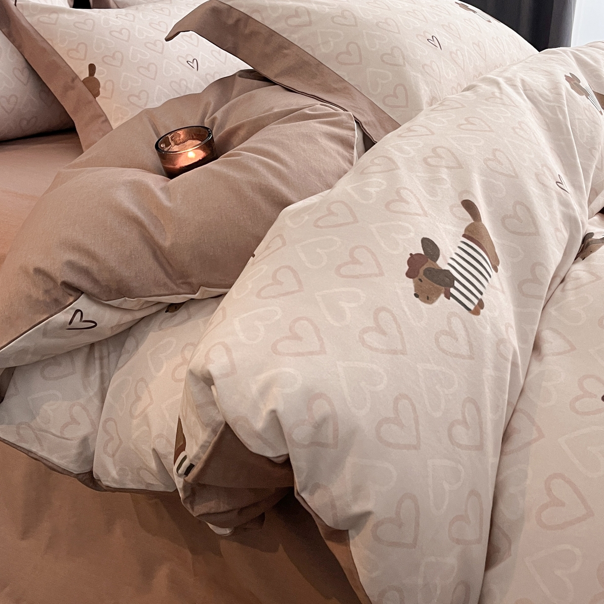 91家纺网 家纺一手货源 找家纺 慕晨 2025新款全棉纯棉磨毛轻奢数码印花直播热款四件套 旺趣