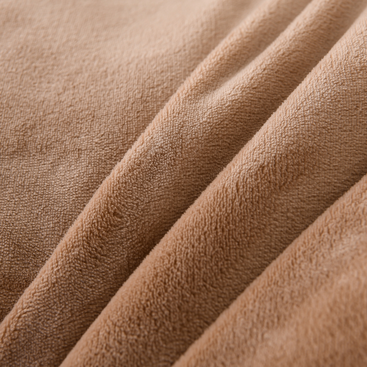 91家纺网 家纺一手货源 找家纺 （总）锦逸家居 2025新款亲肤舒适牛奶绒羽丝棉冬被被子被芯