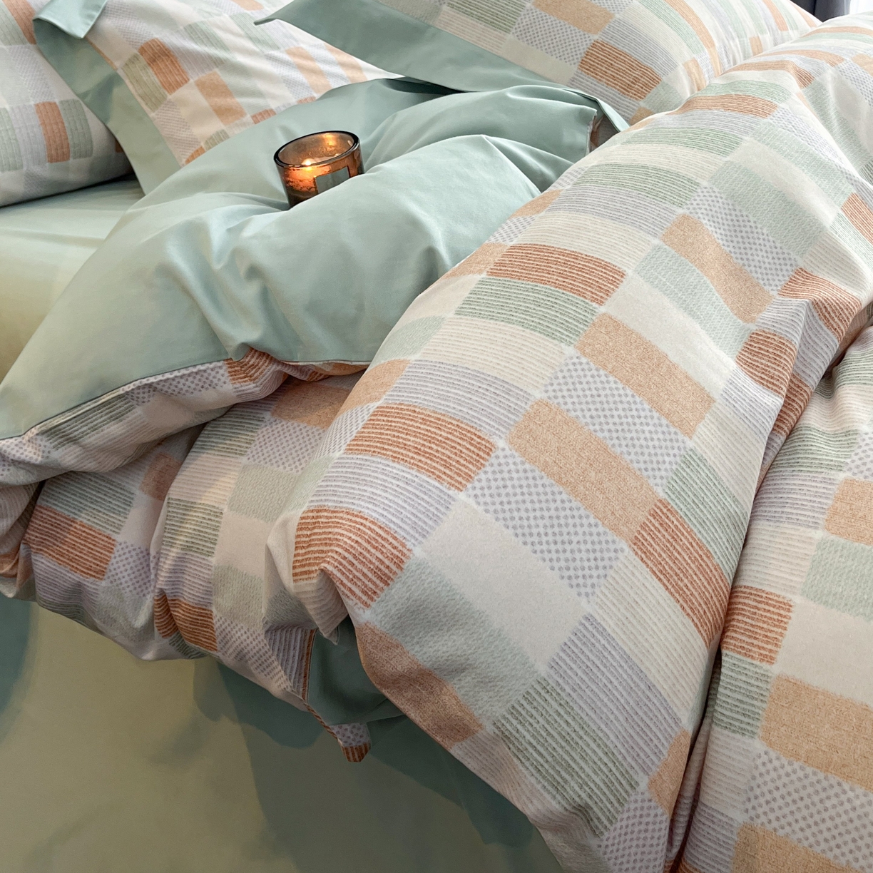 91家纺网 家纺一手货源 找家纺 慕晨 2025新款全棉纯棉磨毛轻奢数码印花直播热款四件套 闲偶