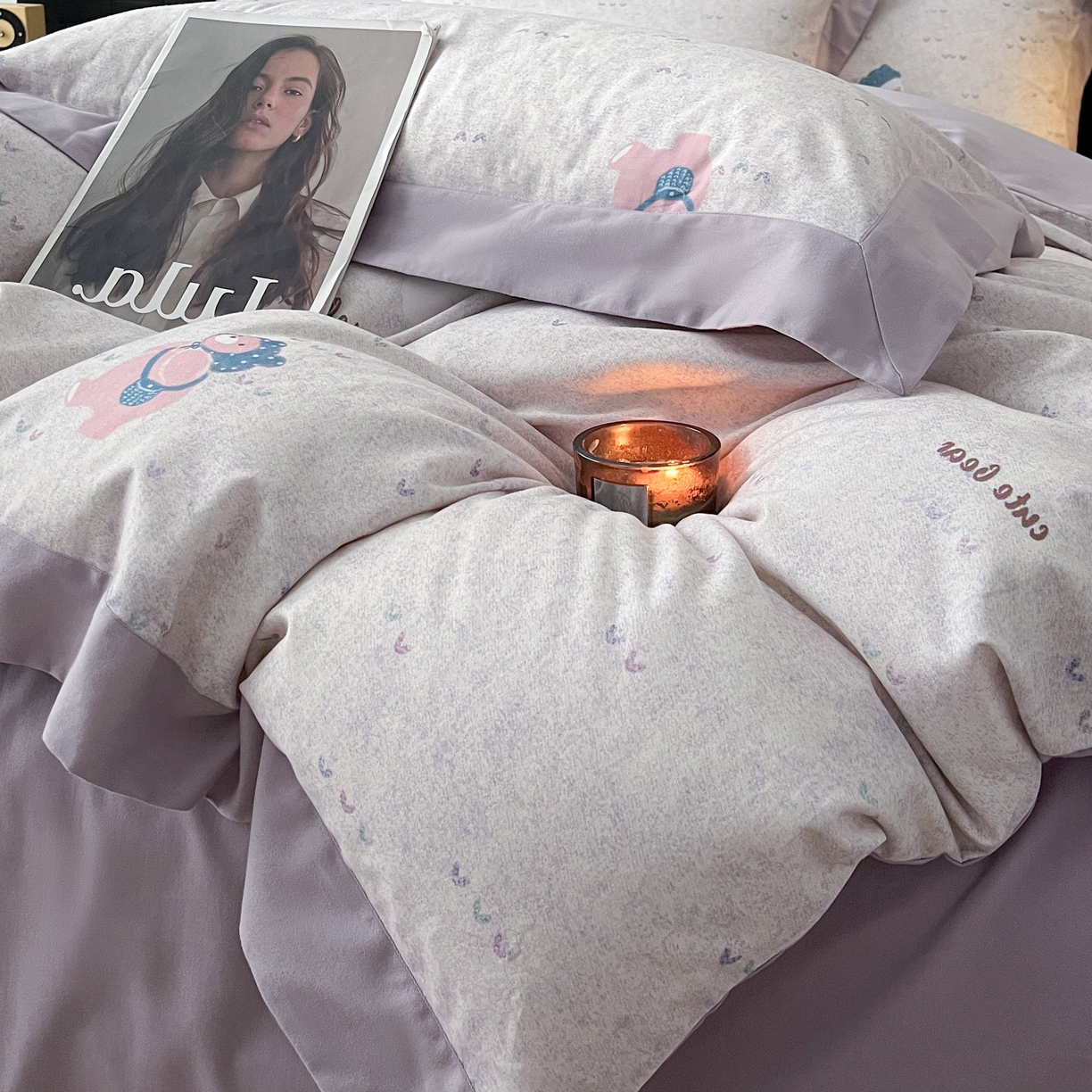 91家纺网 家纺一手货源 找家纺 慕晨 2025新款全棉纯棉磨毛轻奢数码印花直播热款四件套 幸福熊