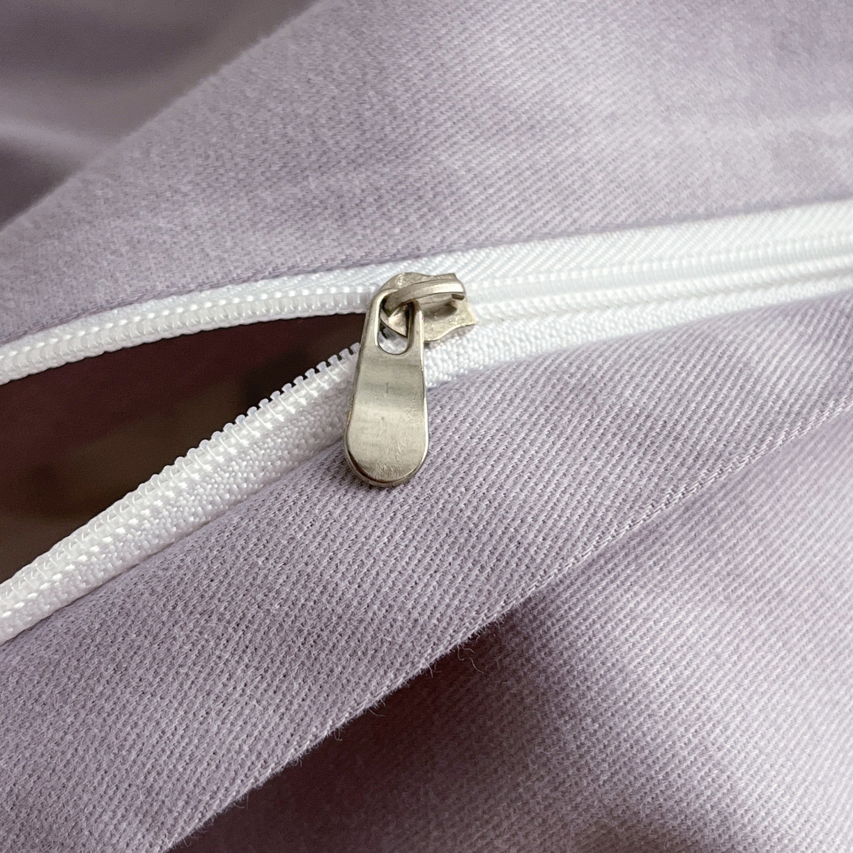 91家纺网 家纺一手货源 找家纺 慕晨 2025新款全棉纯棉磨毛轻奢数码印花直播热款四件套 幸福熊