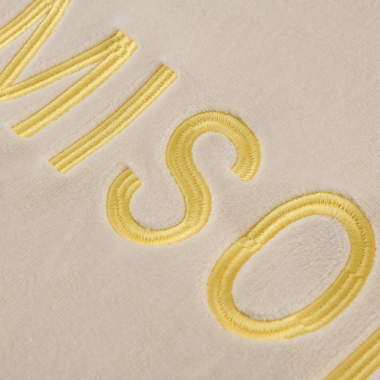 91家纺网 家纺一手货源 找家纺 锦逸家居 2025新款亲肤舒适牛奶绒羽丝棉冬被被子被芯 奶油白+咖啡