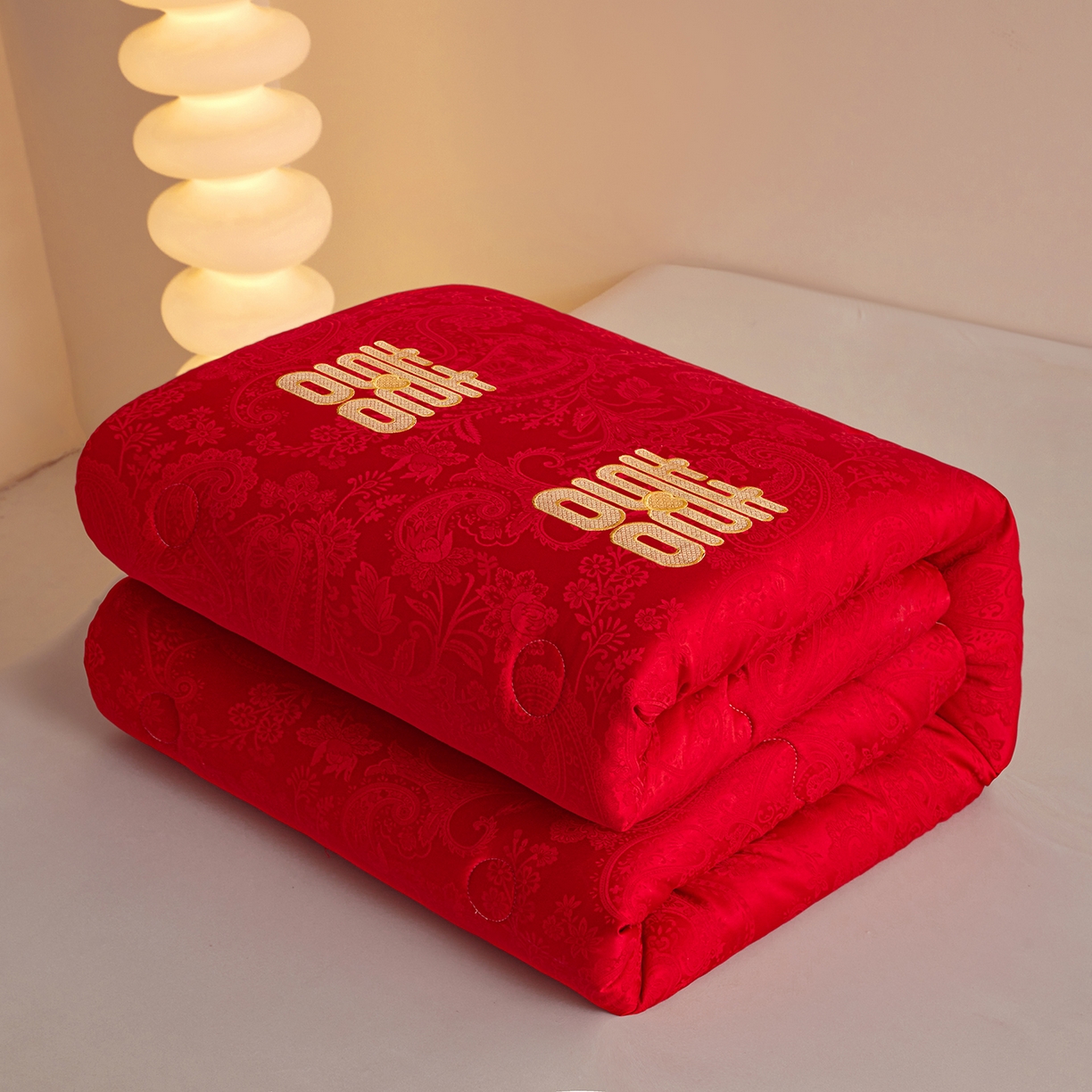 91家纺网 家纺一手货源 找家纺 （总）欢乐季 2025新款7A抗菌A类贡缎提花婚庆被春秋被冬被被子被芯