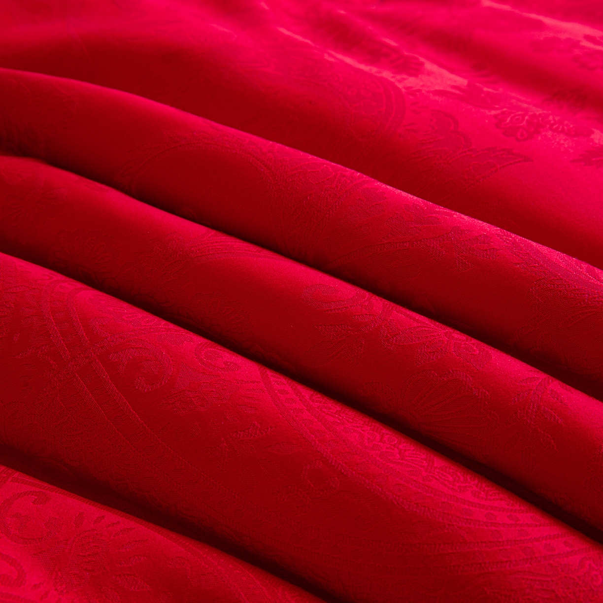 91家纺网 家纺一手货源 找家纺 （总）欢乐季 2025新款7A抗菌A类贡缎提花婚庆被春秋被冬被被子被芯